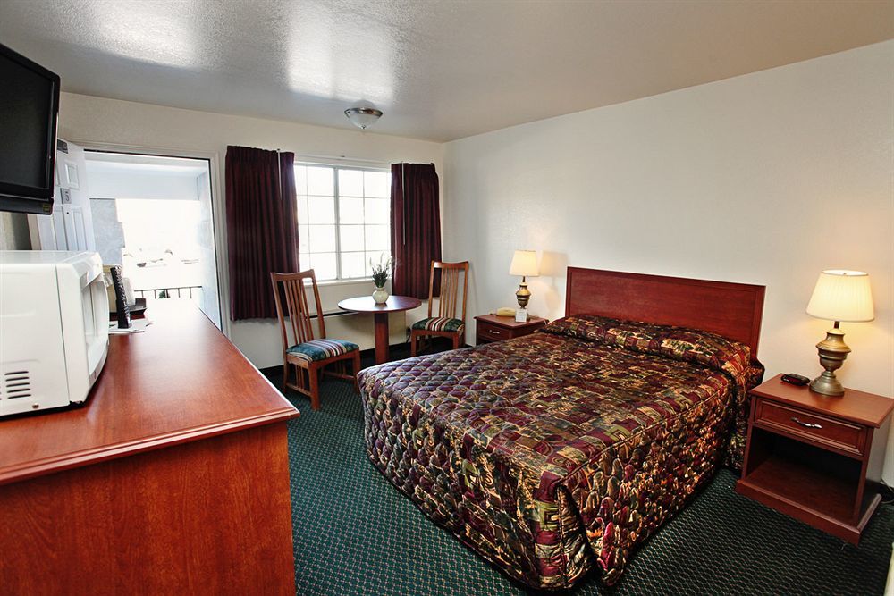 National 9 Mount Nebo Motel Nephi Exterior foto